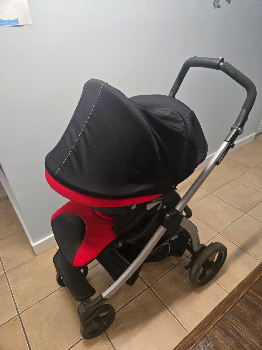 stroller with all accessories image indicator(4)