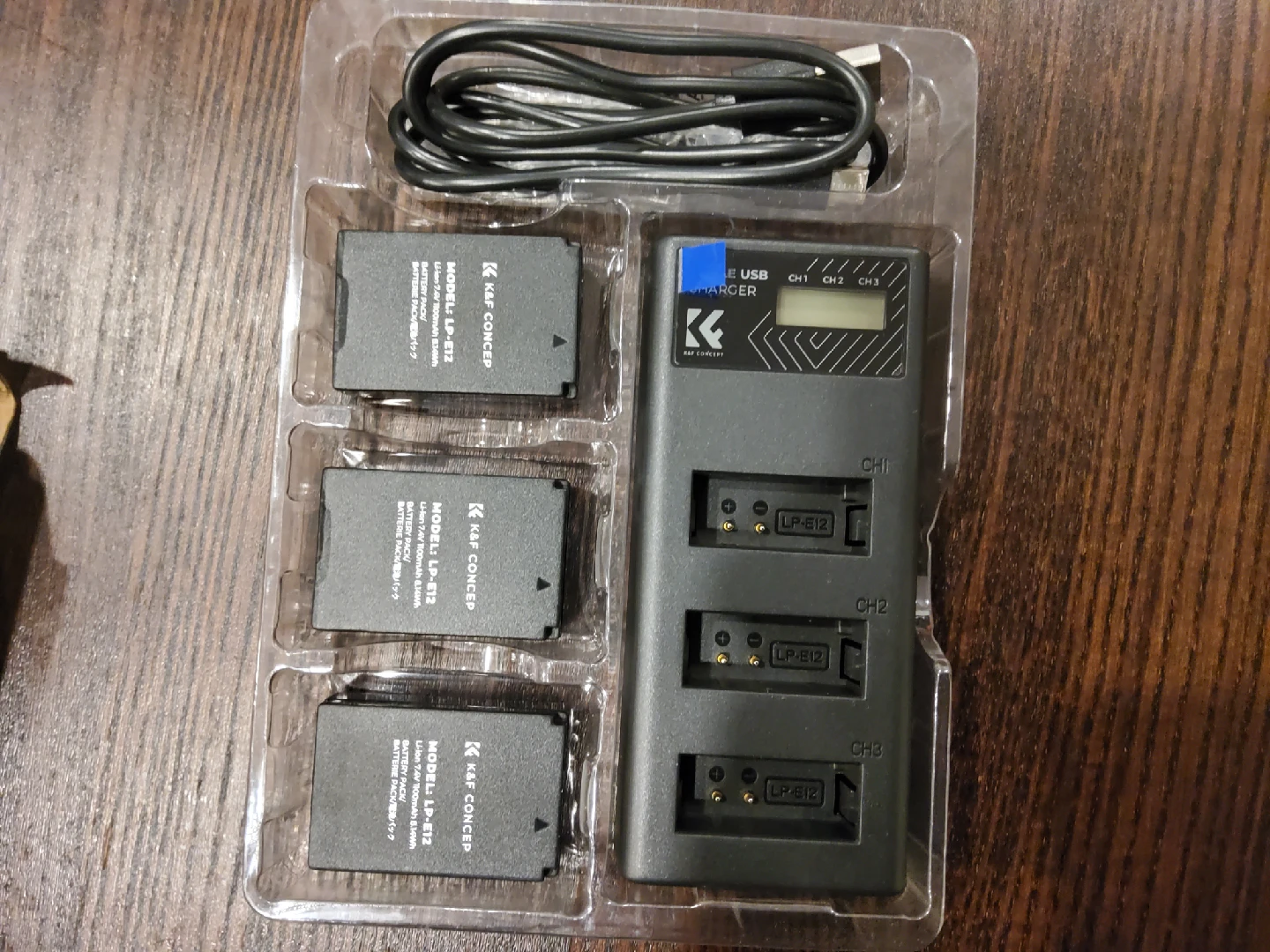 K&F Concept LP-E12 Battery Charger + 3 Batteries