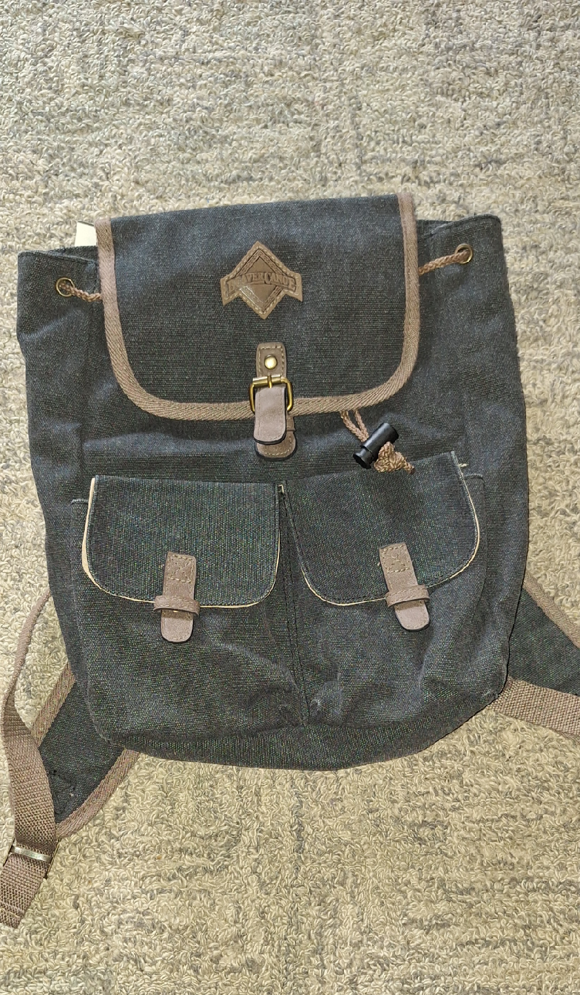 Canvas Drawstring Backpack beaver canoe like new