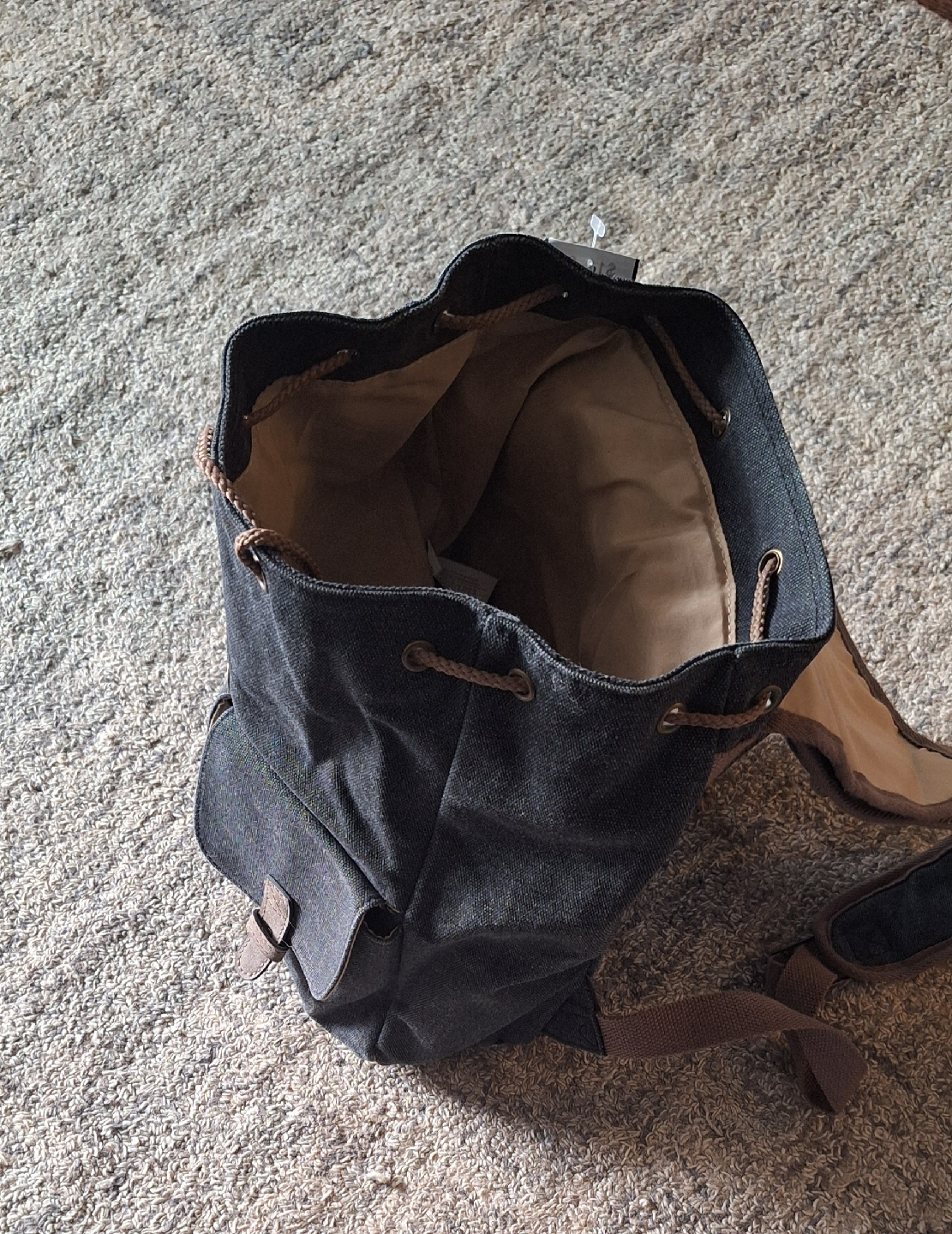 Canvas Drawstring Backpack beaver canoe like new - photo 3