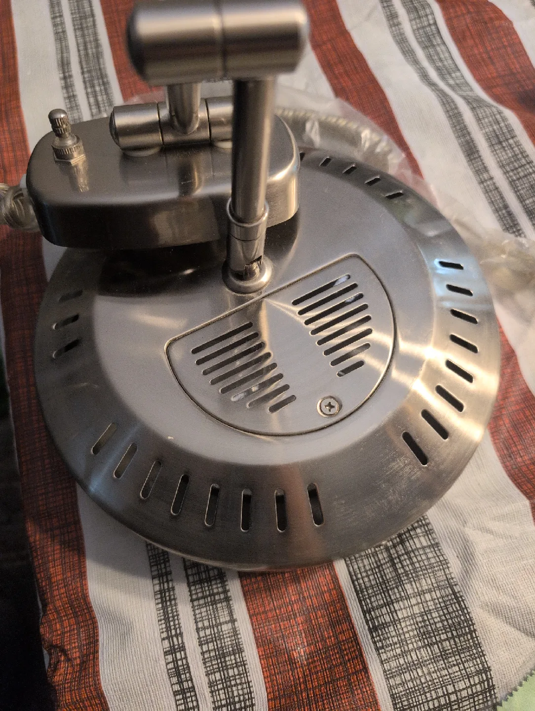 Vanity Mirror with LED Light EM4WS0039-2 image indicator(3)