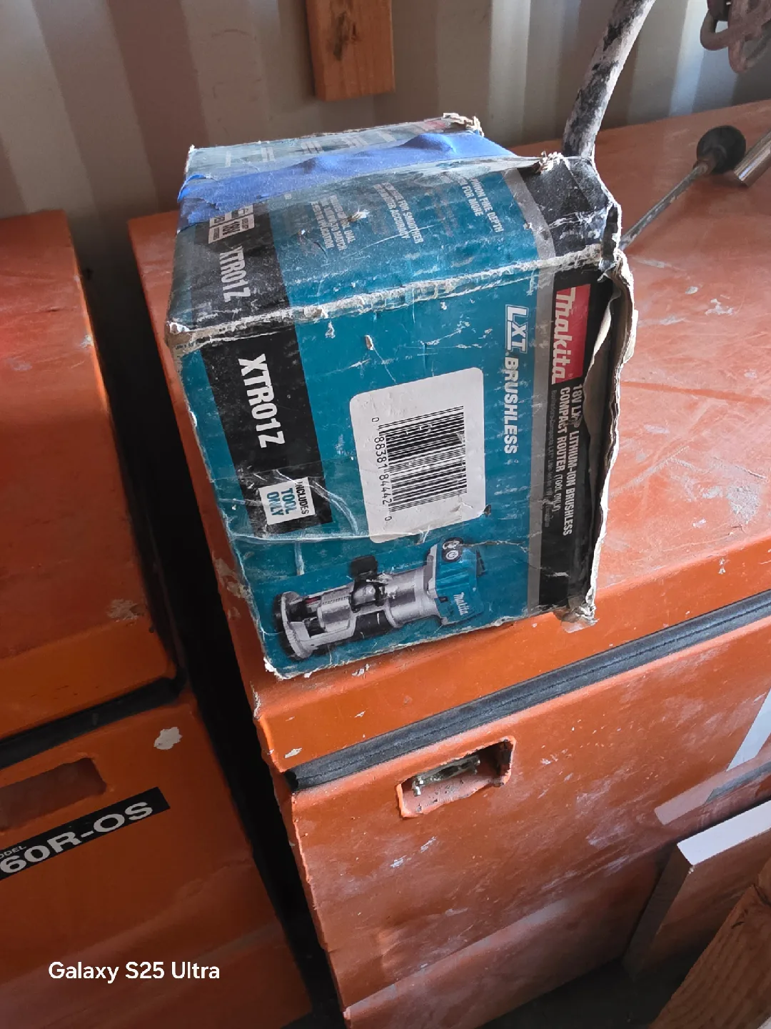 Makita XTR01Z 18V Compact Router w/ Box image indicator(3)