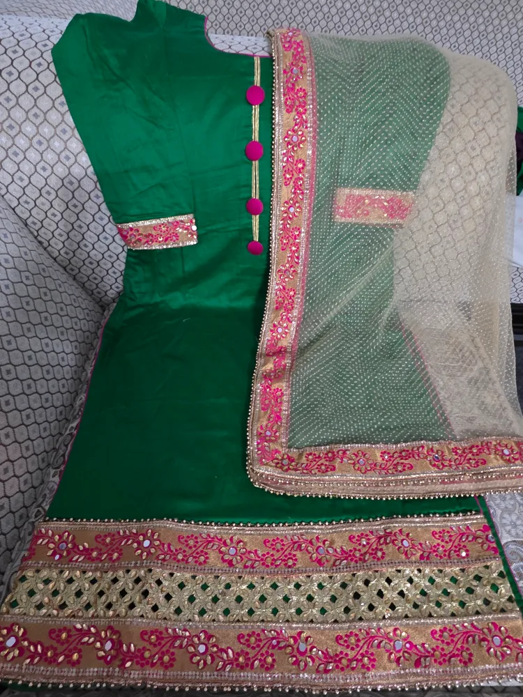 Green Embroidered Salwar Kameez Suit thumbnail
