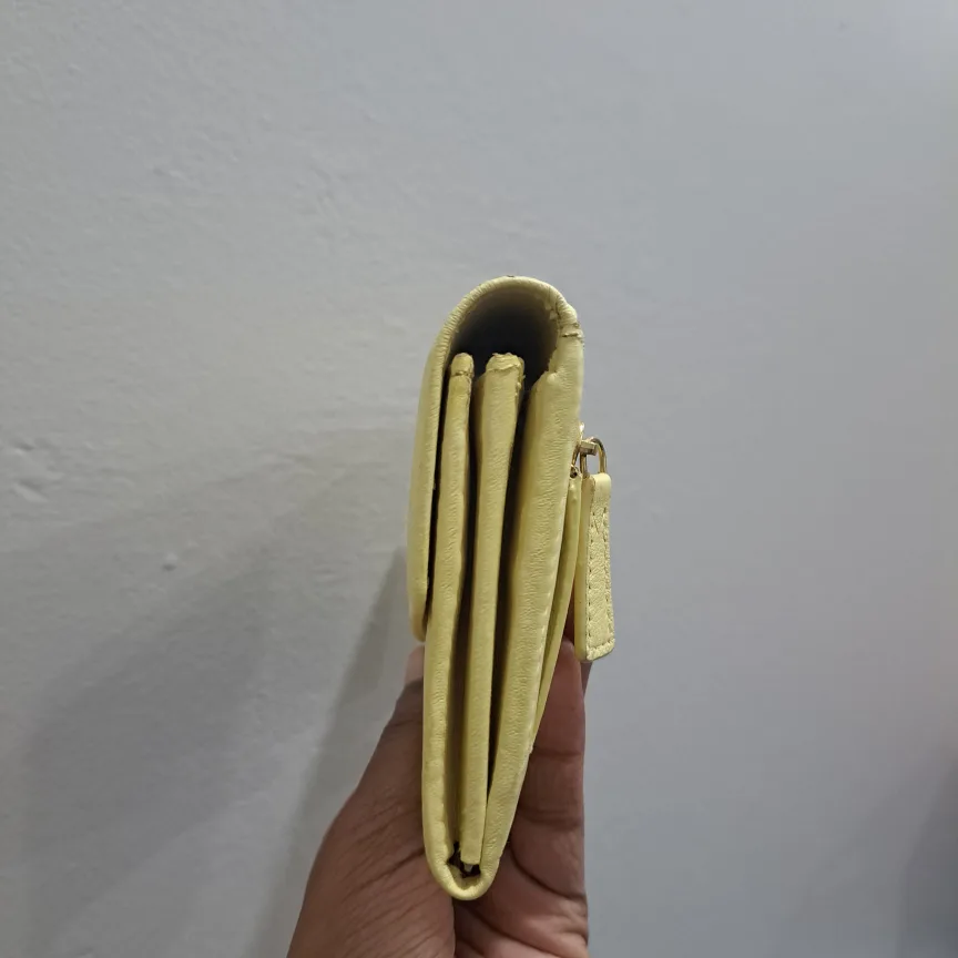 New Yellow Leather Wallet image indicator(5)