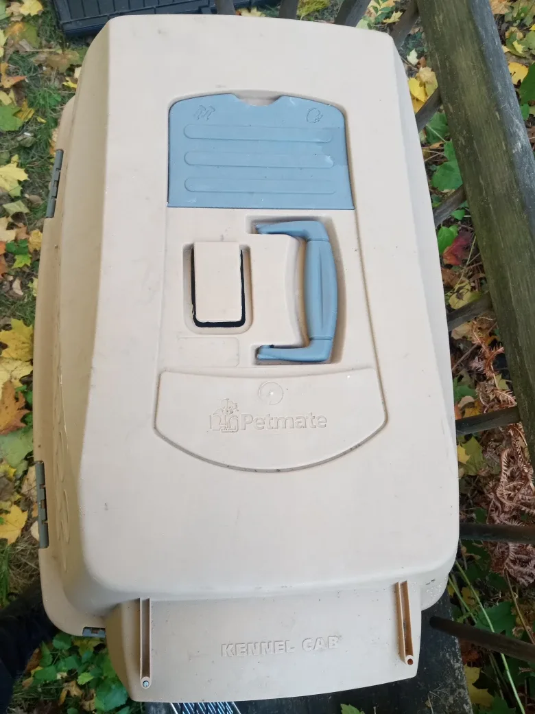 Petmate Kennel Cab Pet Carrier image indicator(3)