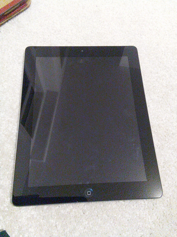 Apple iPad 64GB with Case - photo 4