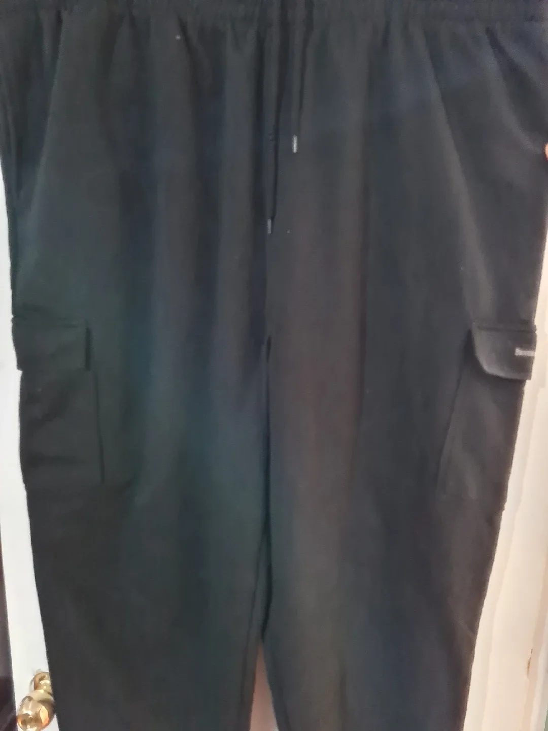 Beverly Hills Polo Club Black Cargo Pants 4X image indicator(2)