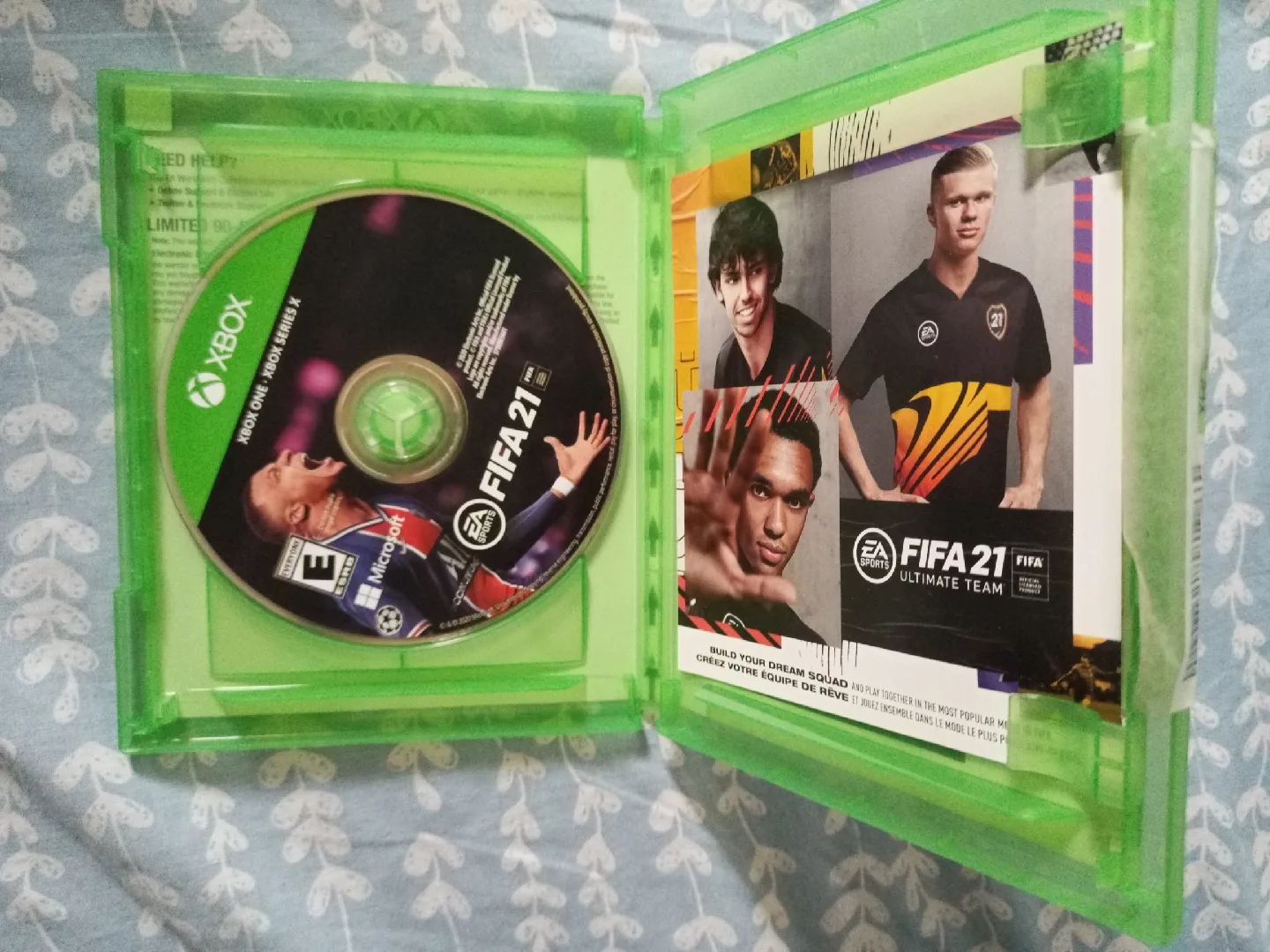FIFA 21 for Xbox One/Series X image indicator(3)