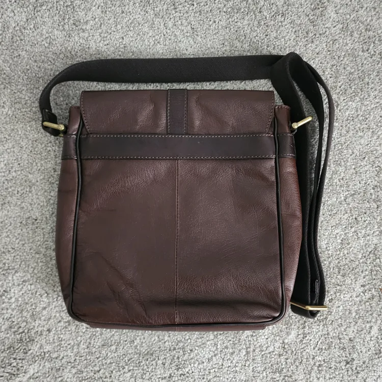 Fossil Leather Messenger Bag - Brown image indicator(3)