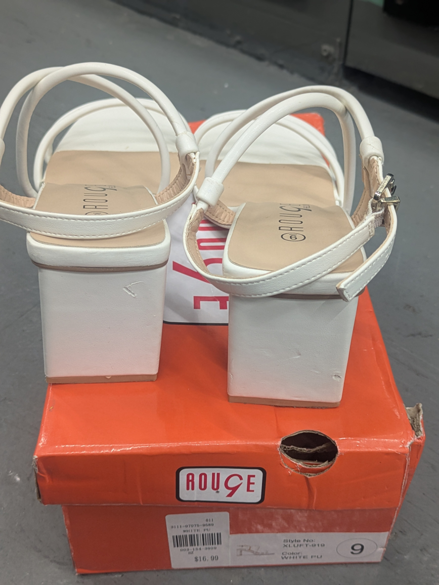 Rouge Helium White Heels - Size 9 - photo 3
