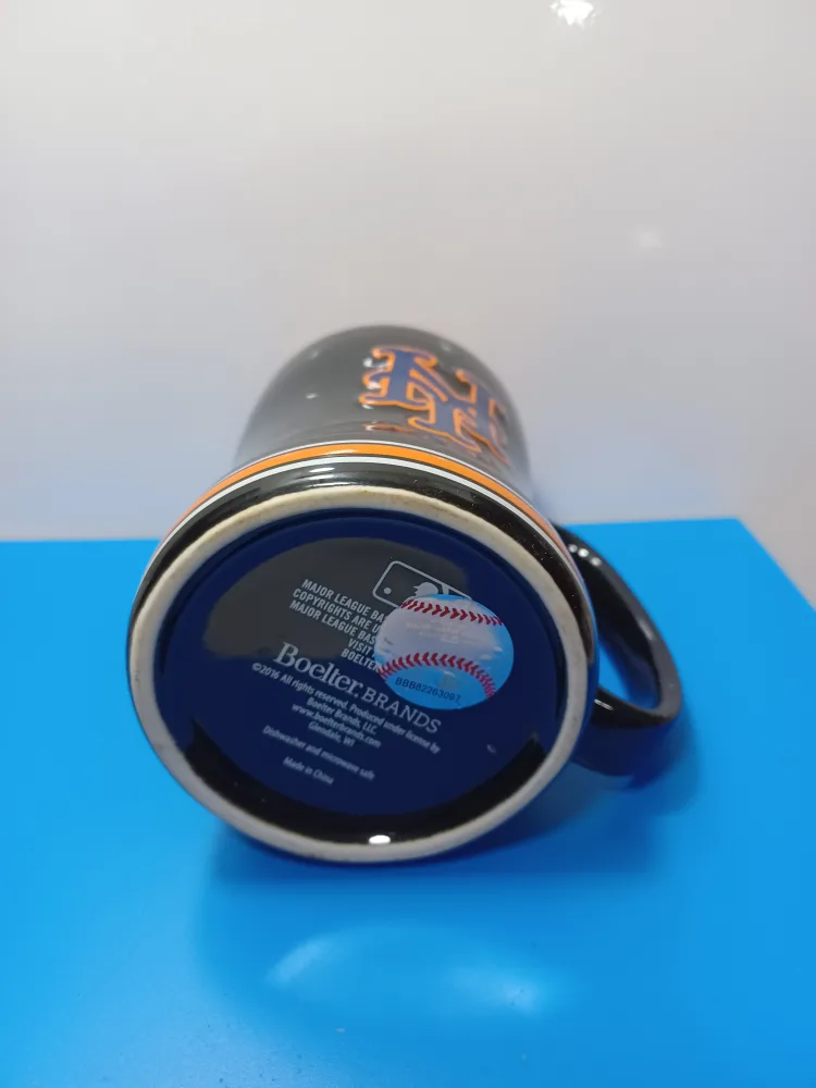 Boelter Brands New York Metz Relief Sculpture Ceramic Coffee Mug image indicator(3)