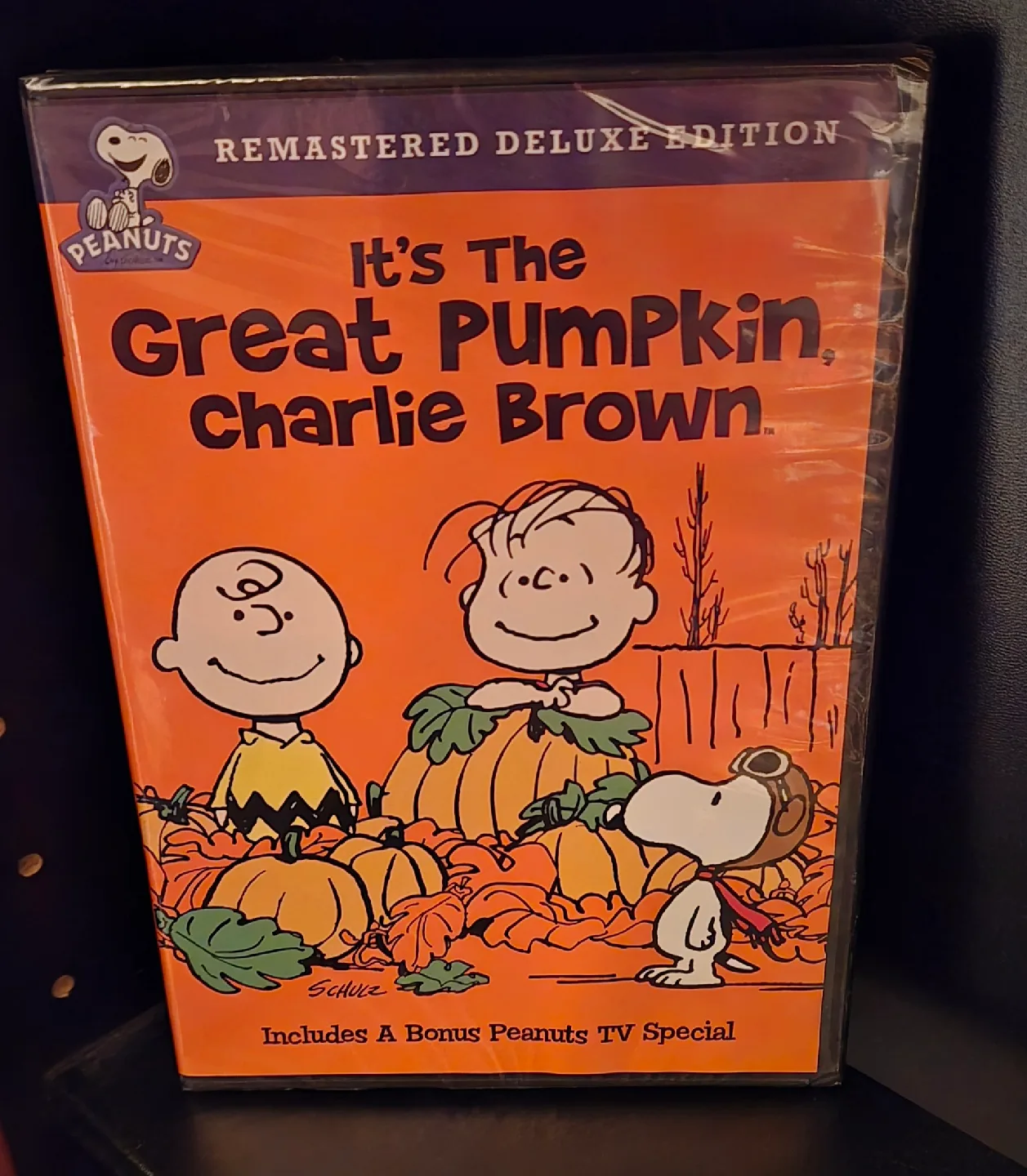 DVD Movies - Charlie Brown, E.T., Trolls, Four Christmases image indicator(2)