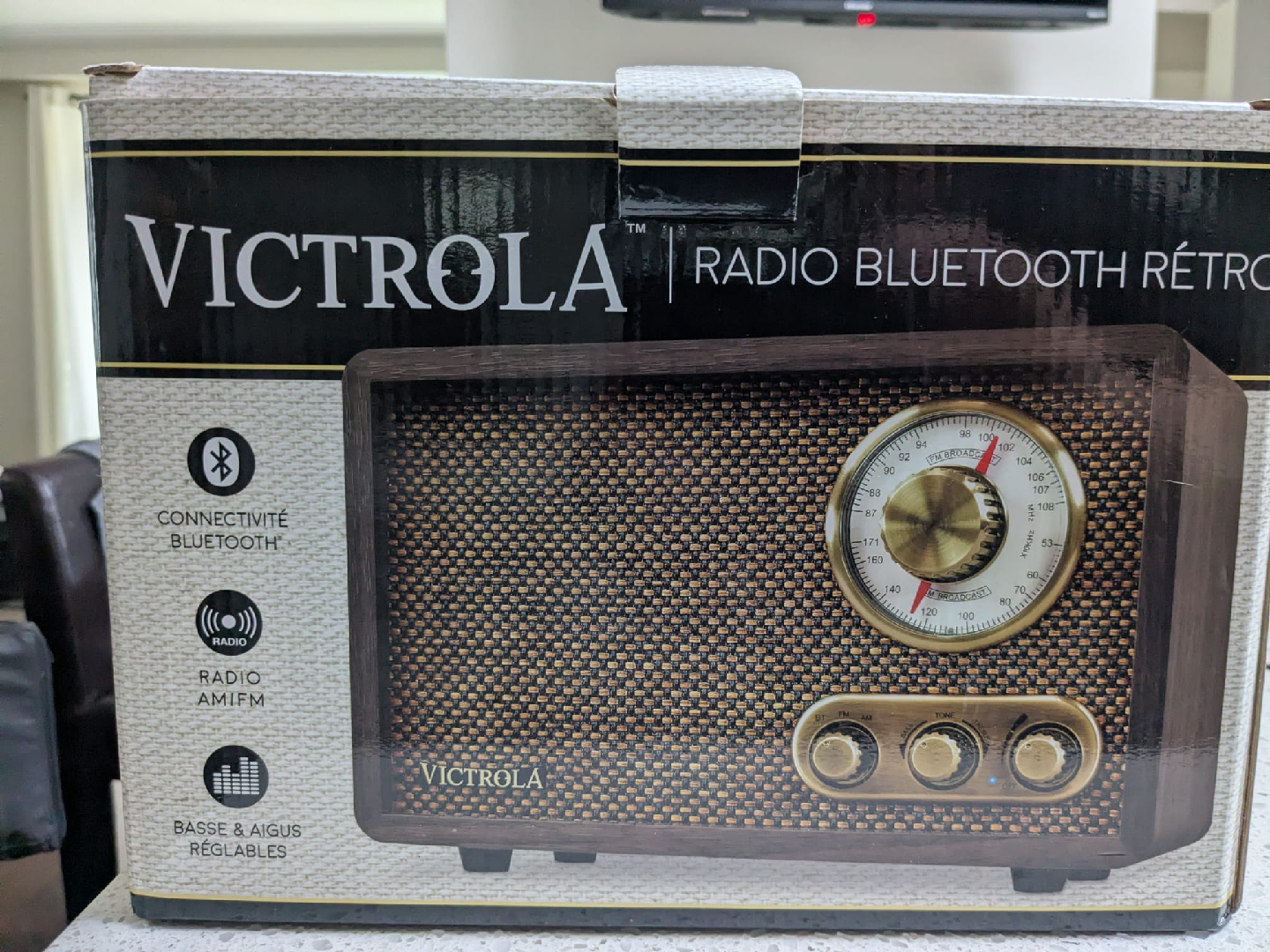 Victrola Willow Retro Wood Bluetooth Radio - photo 2