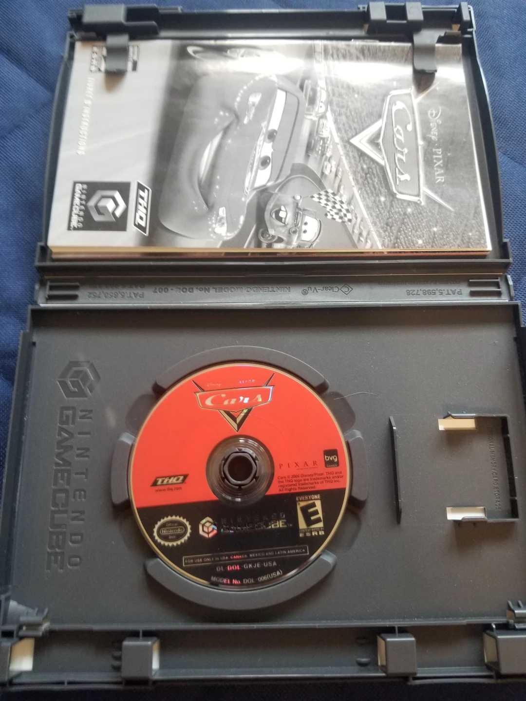 Nintendo Gamecube Disney Pixar Cars Game CIB - photo 2