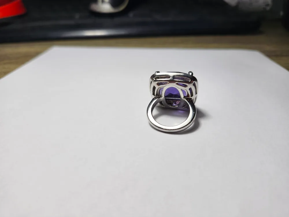 Vintage Amethyst Ring image indicator(2)