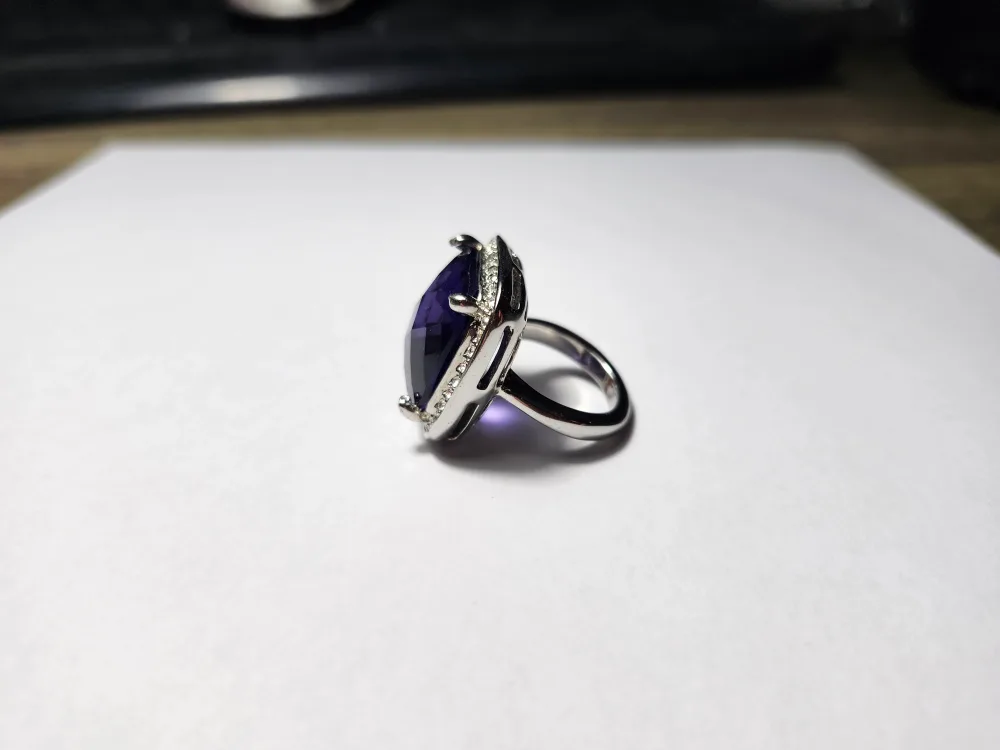 Vintage Amethyst Ring image indicator(3)