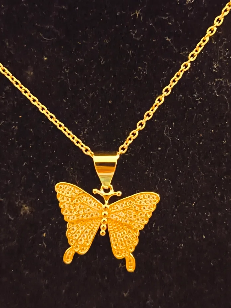 Gold Butterfly Pendant Necklace thumbnail