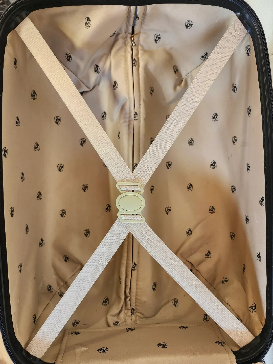 Heys Carry-On Luggage Rolling light weigh image indicator(6)