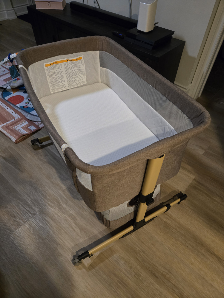 Brown Baby Bassinet - Like New! - photo 3