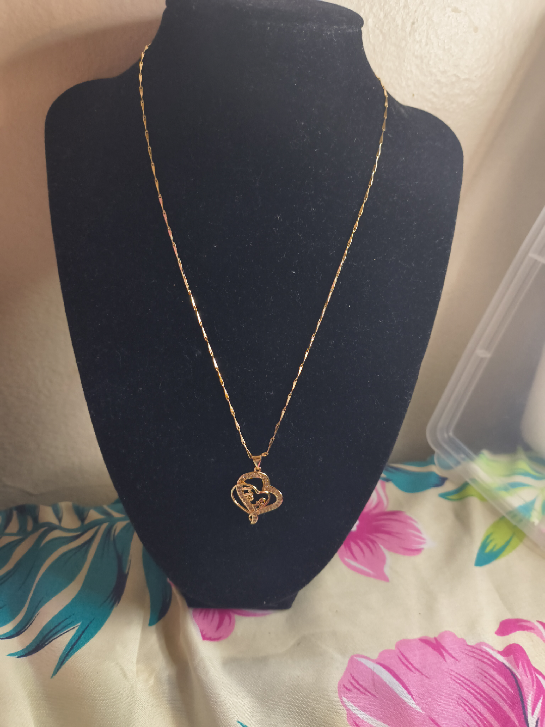 Gold Heart Pendant Necklace - photo 2