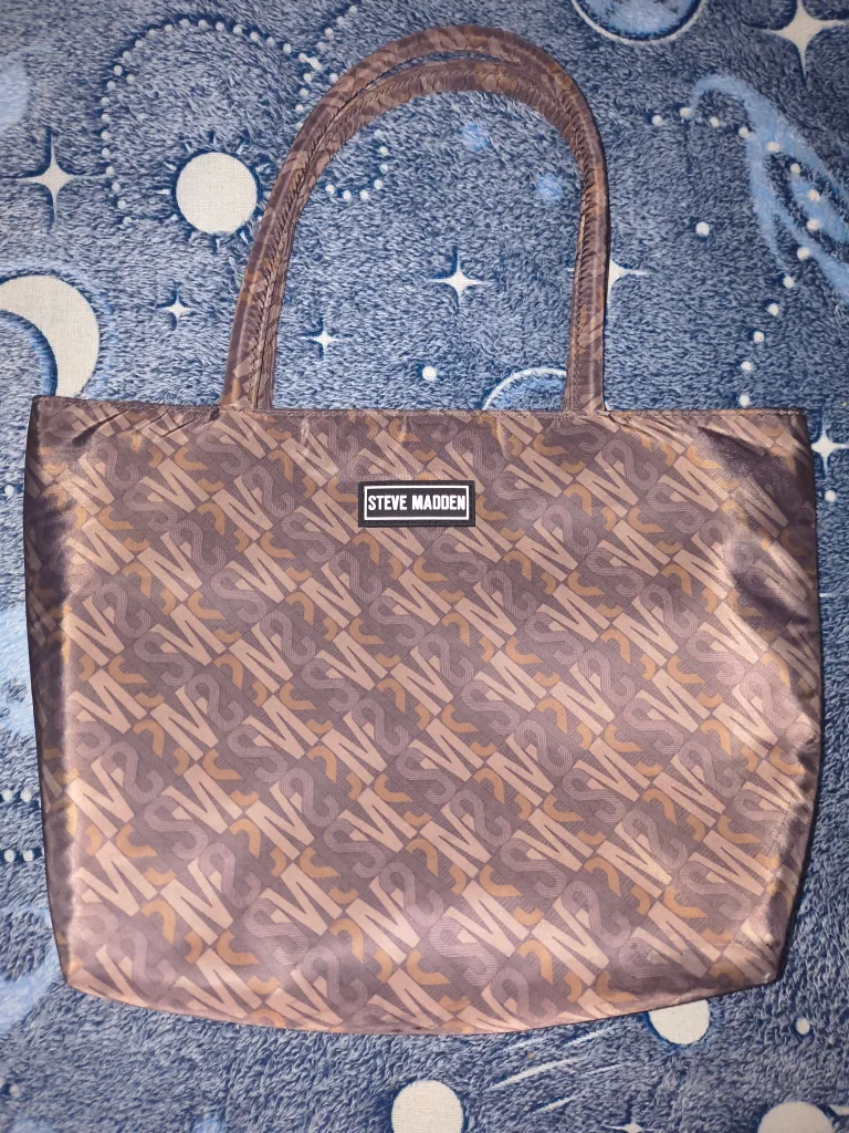 Steve Madden Lunch Bag