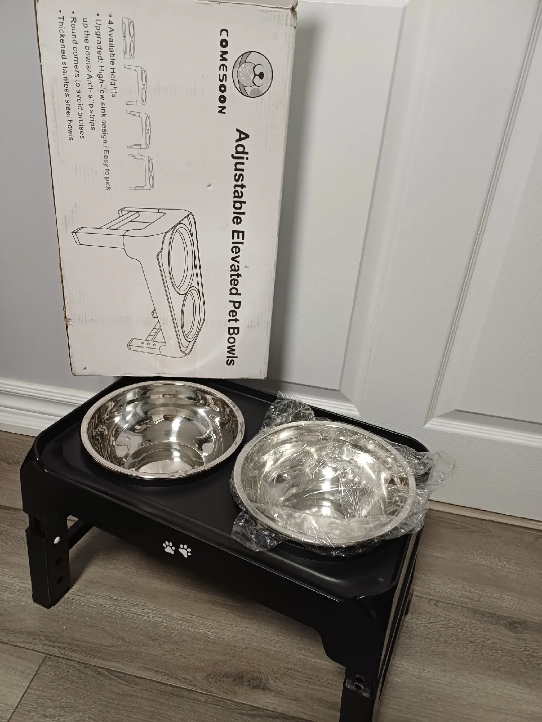 Comesoon Adjustable Elevated Pet Bowls - New in Box! image indicator(10)