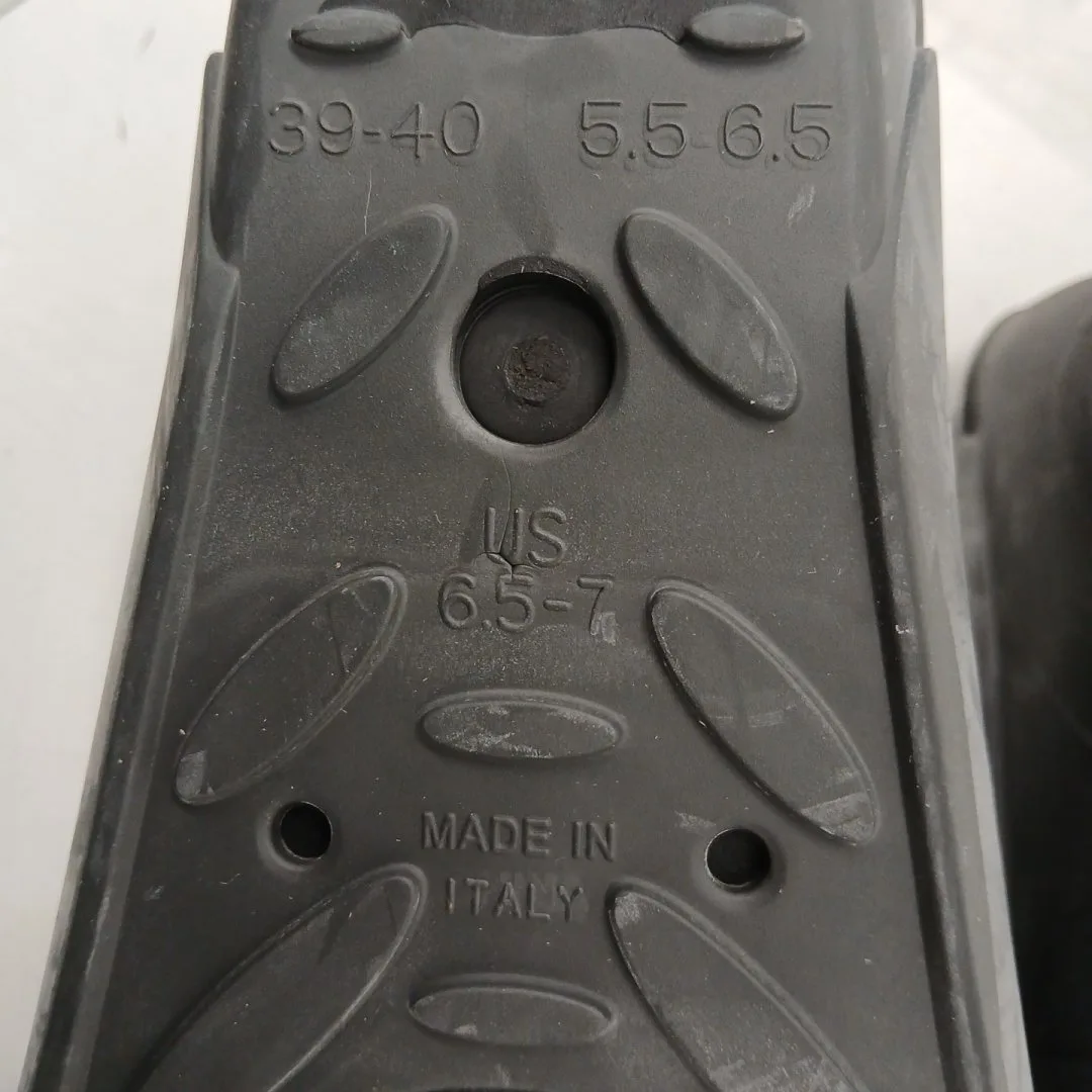 SEAC ITALIAN FREE DIVING LONG FINS - SIZE 6.5 TO 7 image indicator(5)