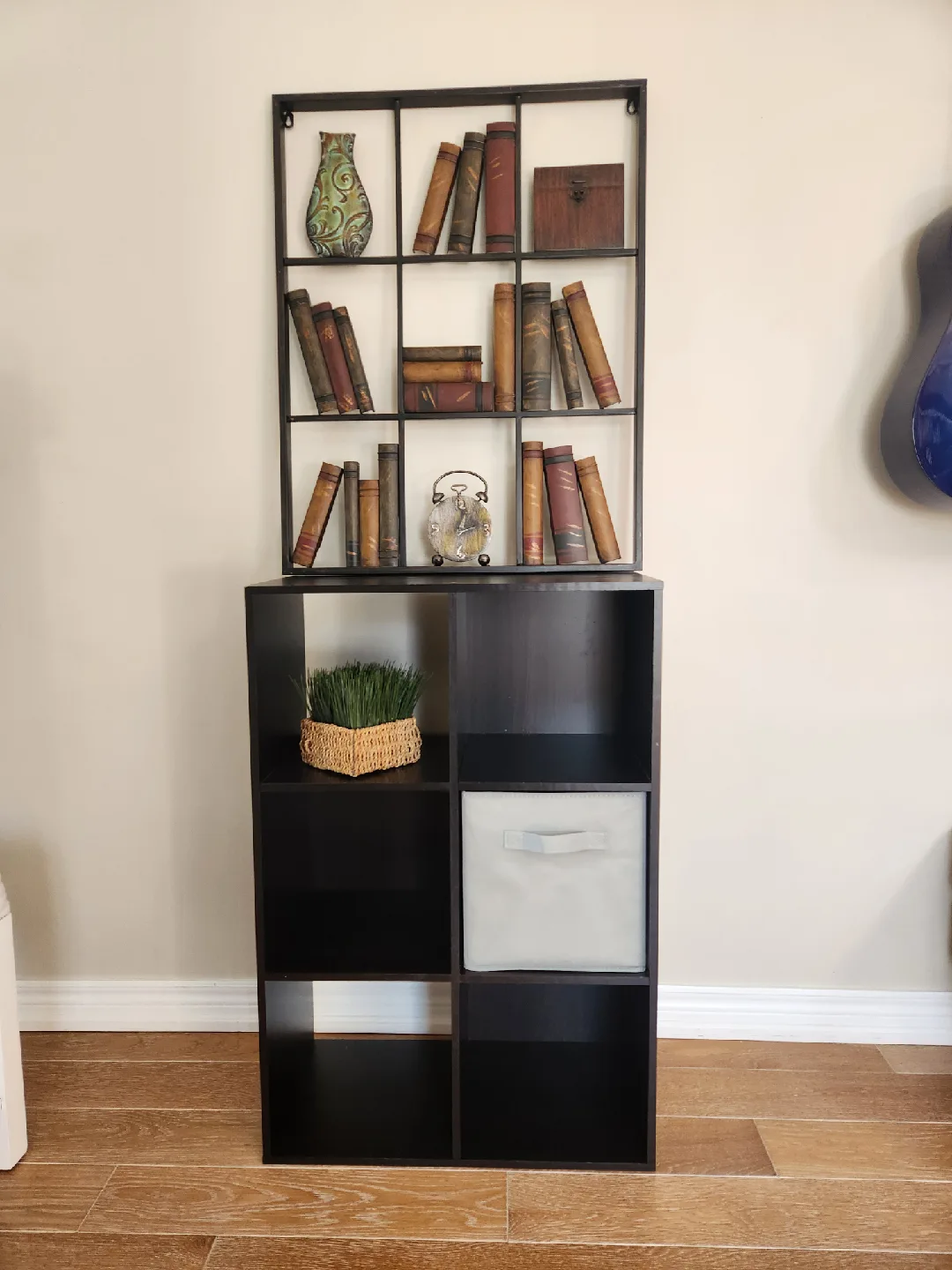 Compact Cube Bookshelf + Metal Wall Art image indicator(7)