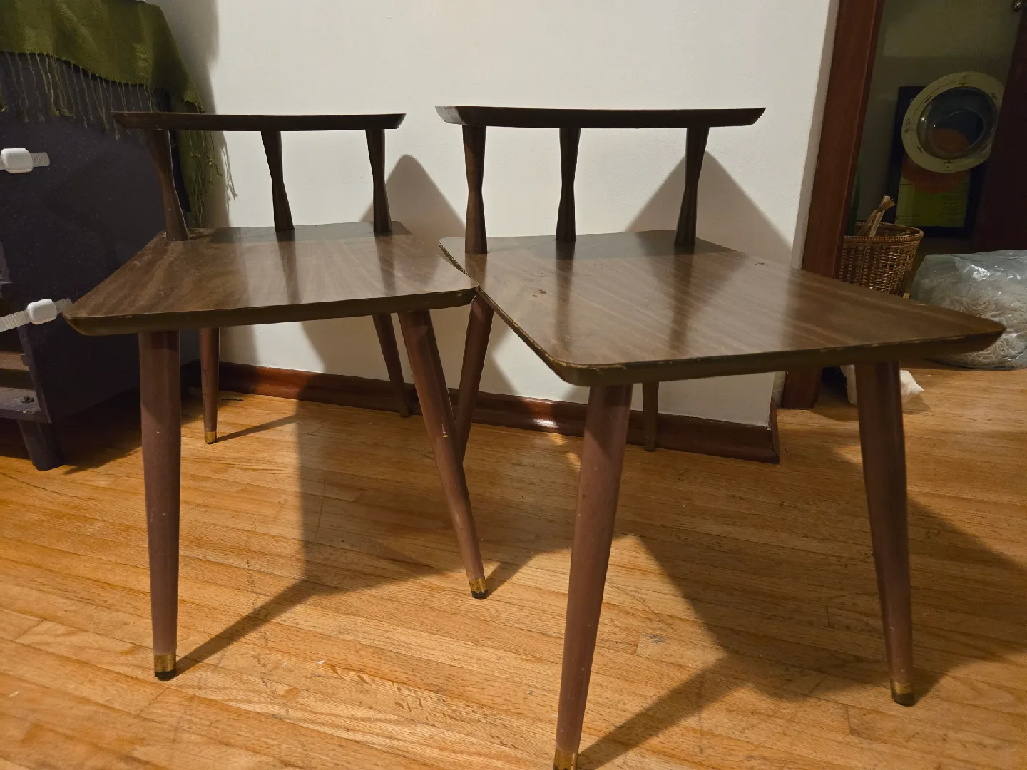 2 Vintage Mid Century Style Side Tables - Brown Wood image indicator(3)