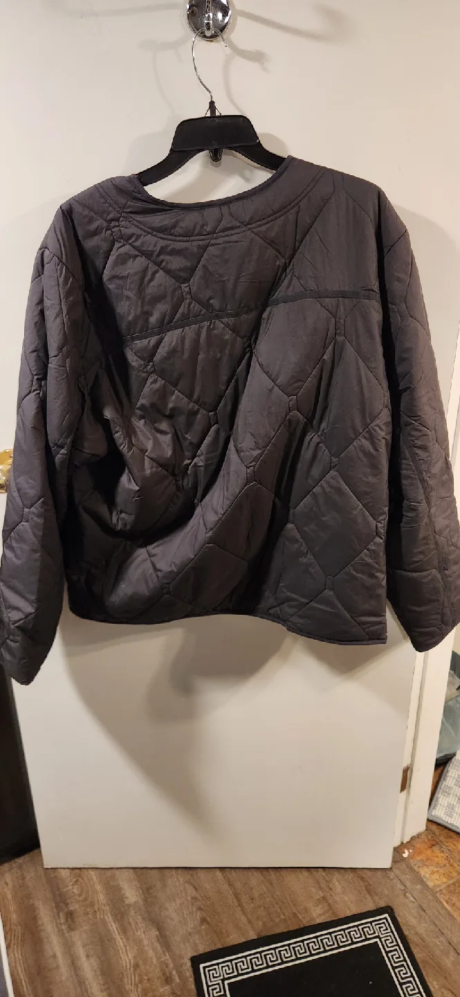 Lululemon Diamond Quilted Liner Jacket XXL image indicator(4)