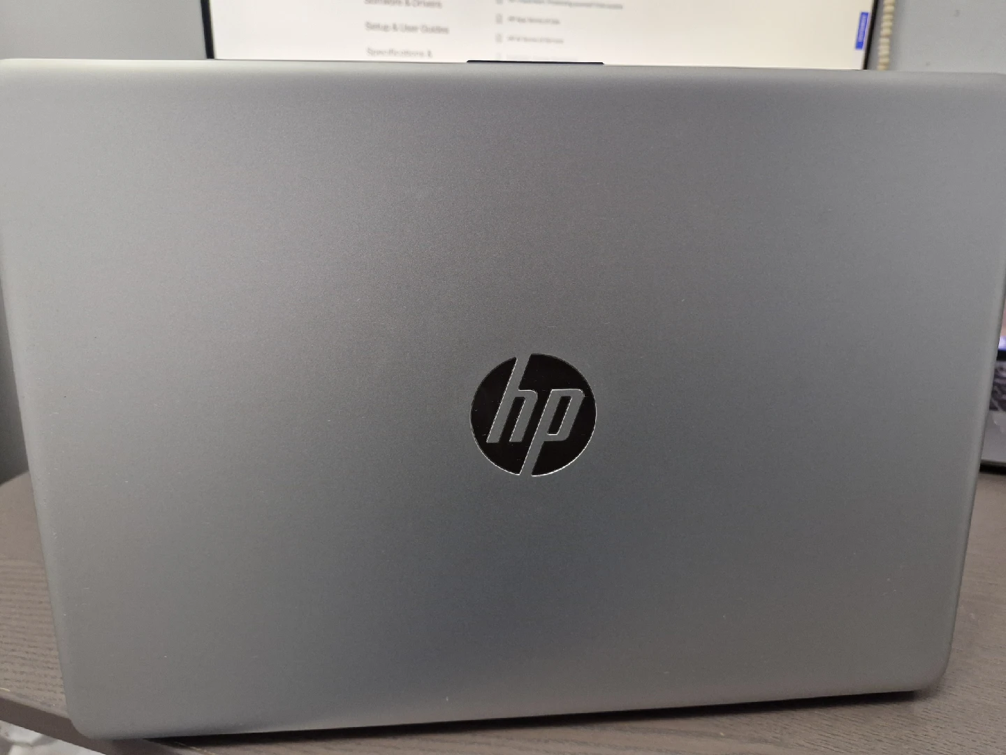 HP Laptop - Silver Color - photo 2