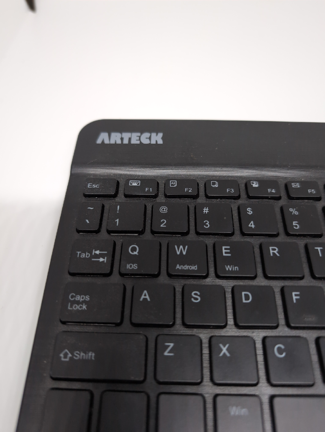 Artech HB030B Bluetooth Keyboard - Black - photo 2