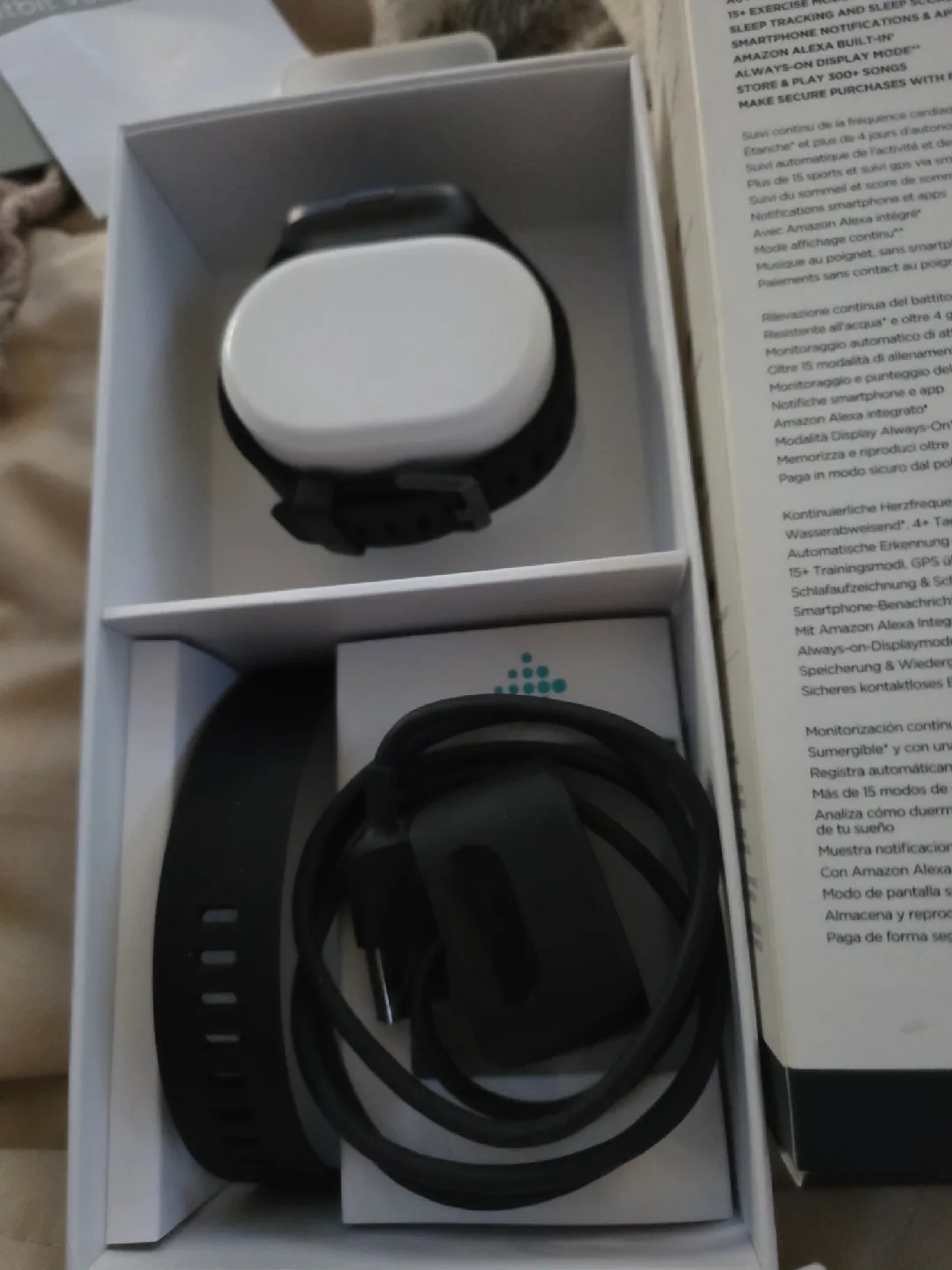 Fitbit Versa 2 Smartwatch - S/P L/G Size image indicator(3)