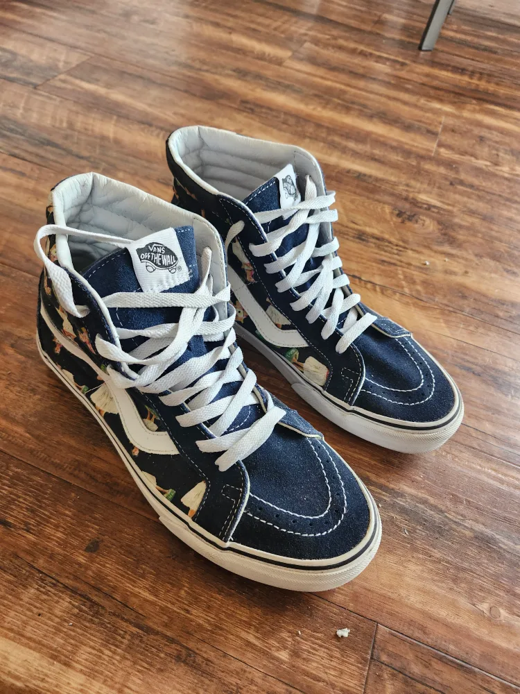 Vans High Tops with Hula Print image indicator(2)