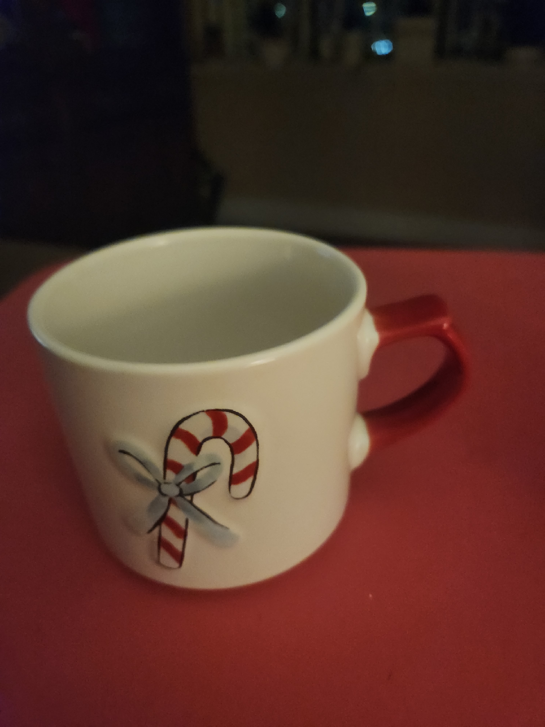 Large Paris or Xmas mugs - brand new - photo 2