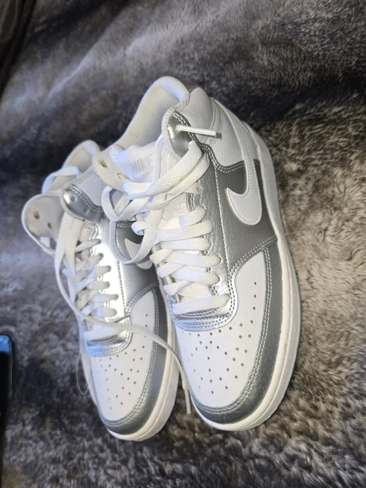 Nike Court Vision Mid White/Silver Shoes image indicator(4)