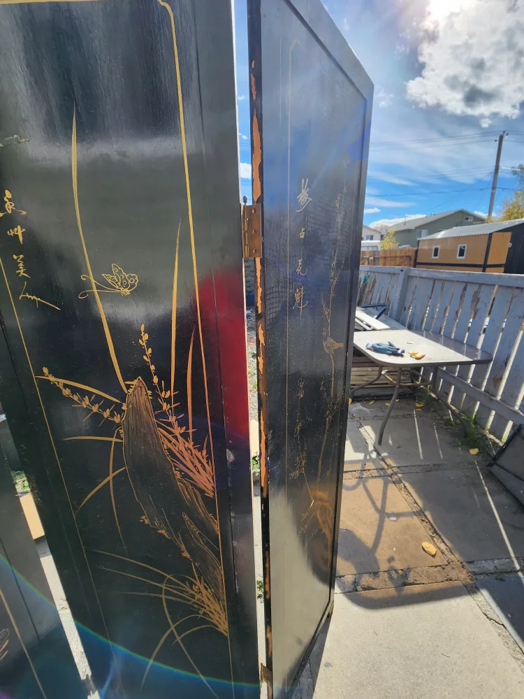 Vintage Chinese Black Lacquer image indicator(7)