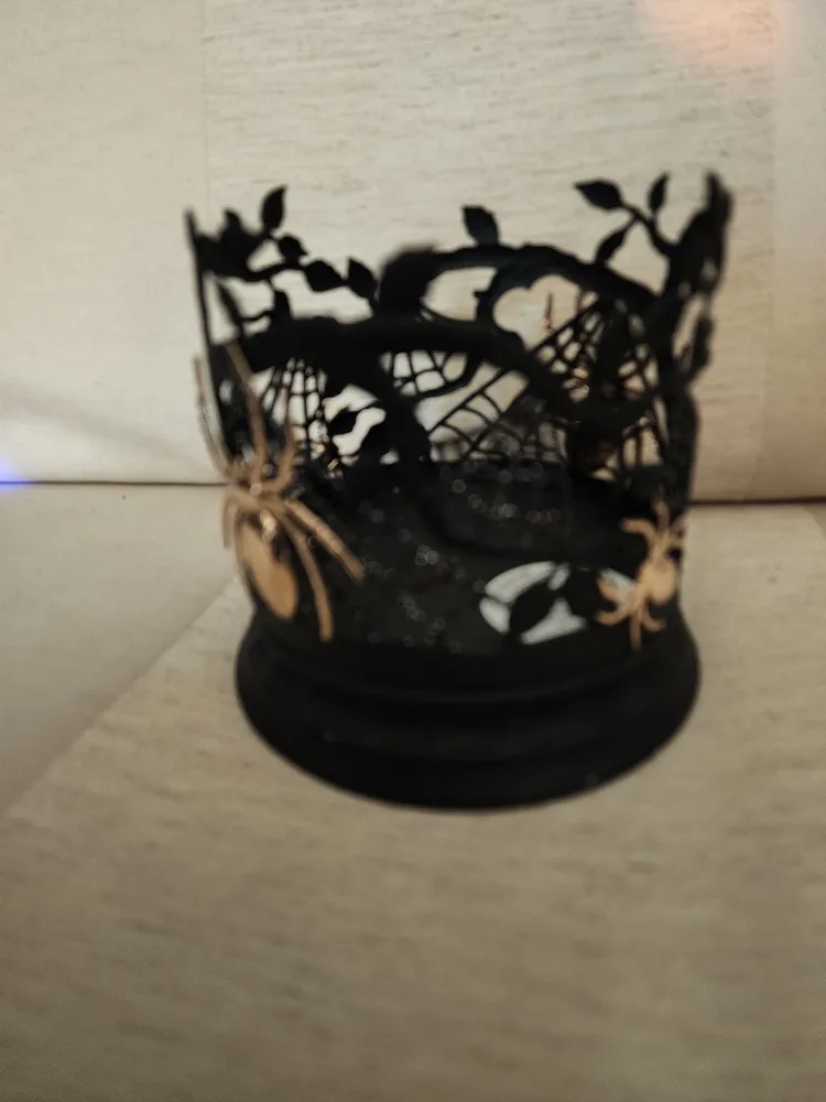 Bath & Body Works Spider Pedestal Candle Holder image indicator(2)