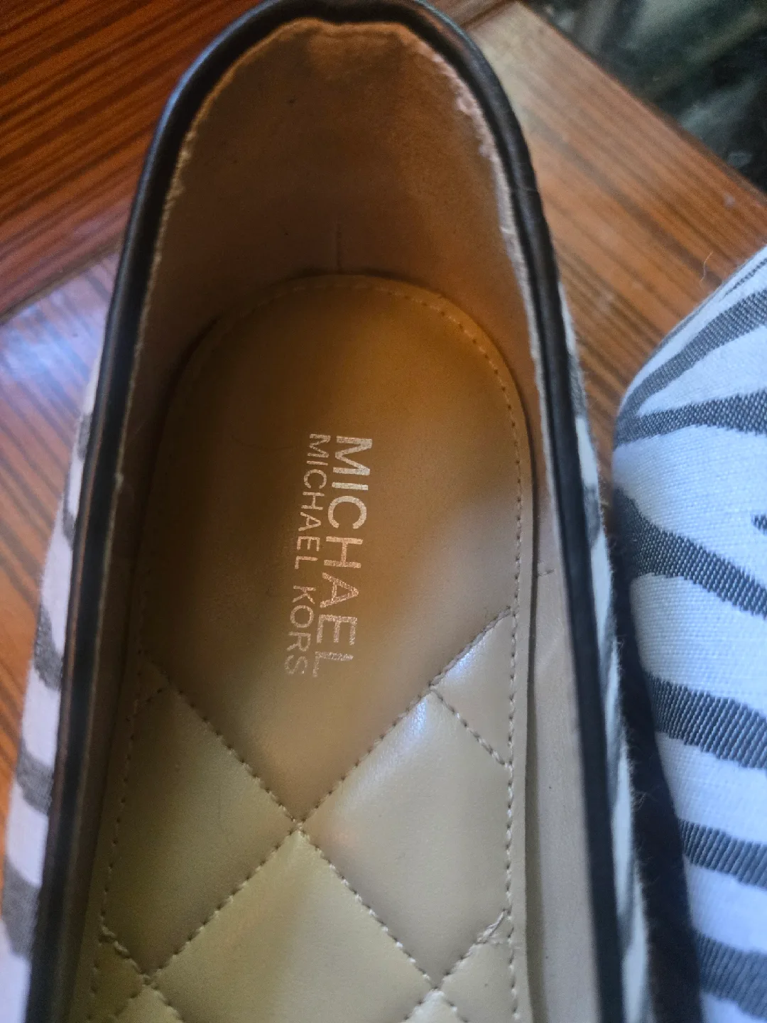 Michael Michael Kors Zebra Flats image indicator(2)