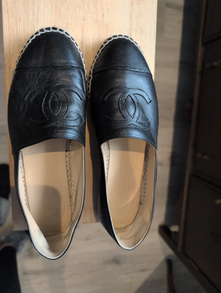 Chanel Espadrilles Black Leather image indicator(2)