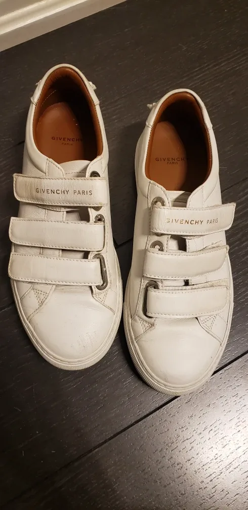 Givenchy White Leather 3-Strap Velcro Low Top Sneakers image indicator(7)
