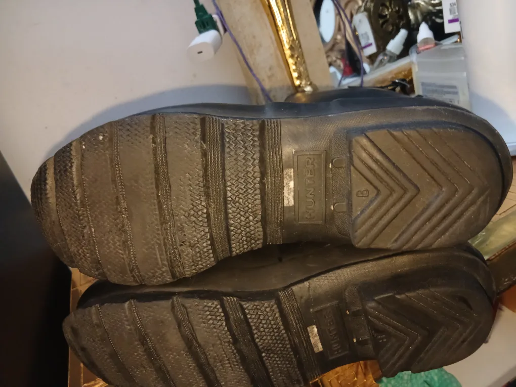 Hunter Black Rain Boots, Size 8 image indicator(5)