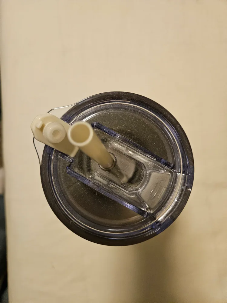 White Tumbler with Straw image indicator(2)