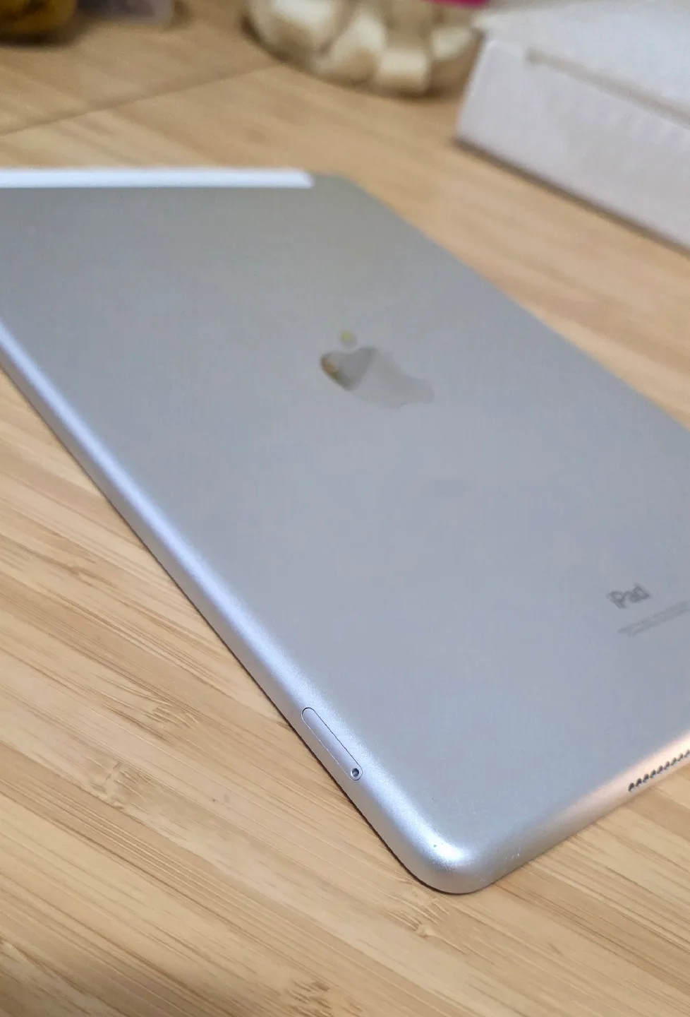 Apple iPad 9th generation 256gb image indicator(3)