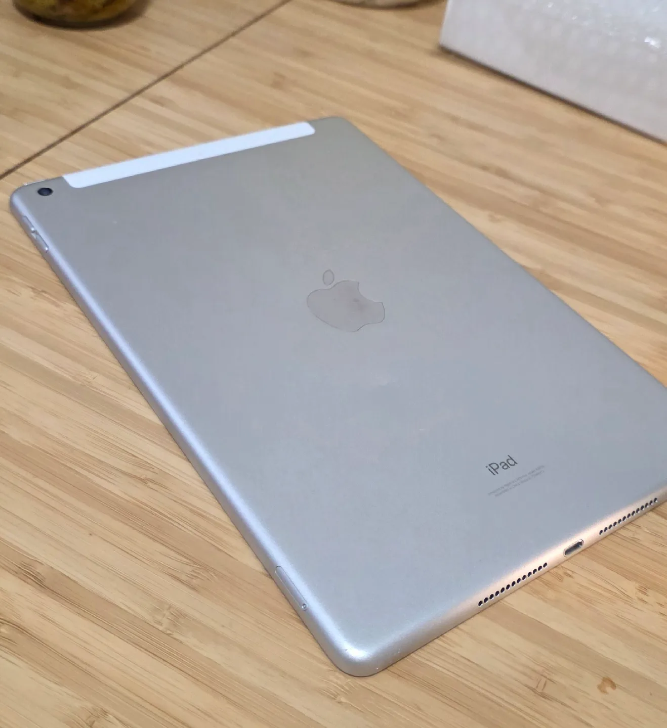 Apple iPad 9th generation 256gb image indicator(5)