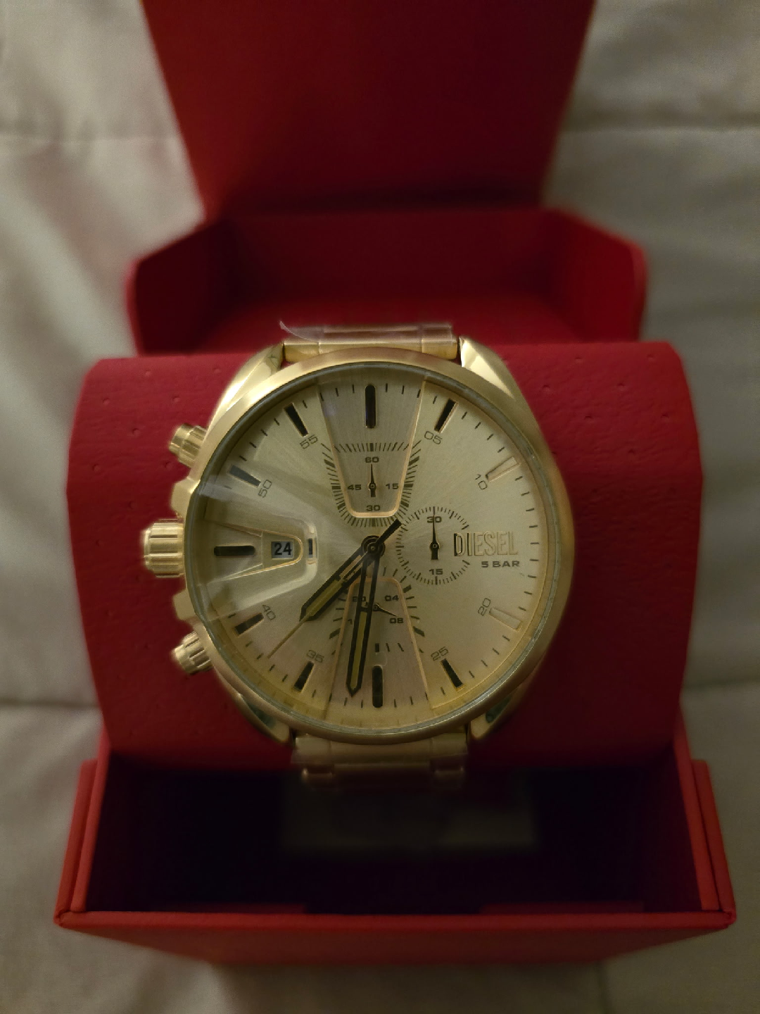 DIESEL - MEN'S NEW WITH TAGS - Gold tone chronograph watch