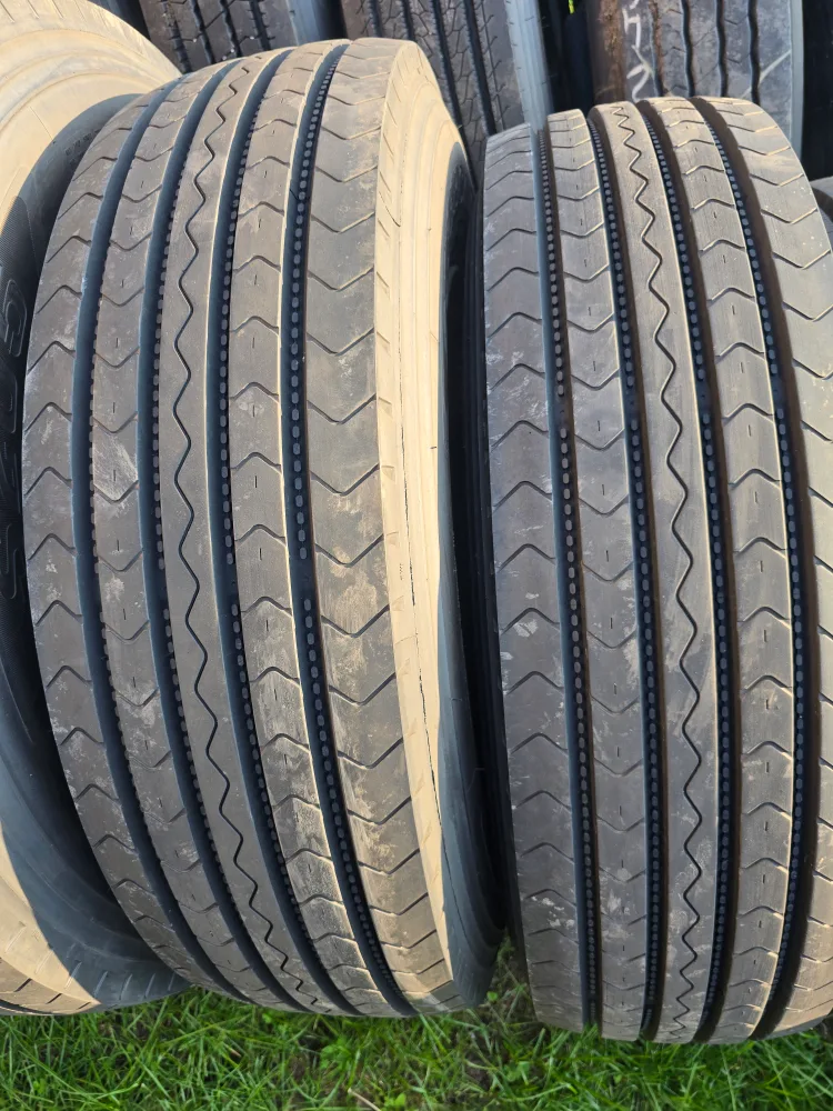 semi truck trailer tires image indicator(2)