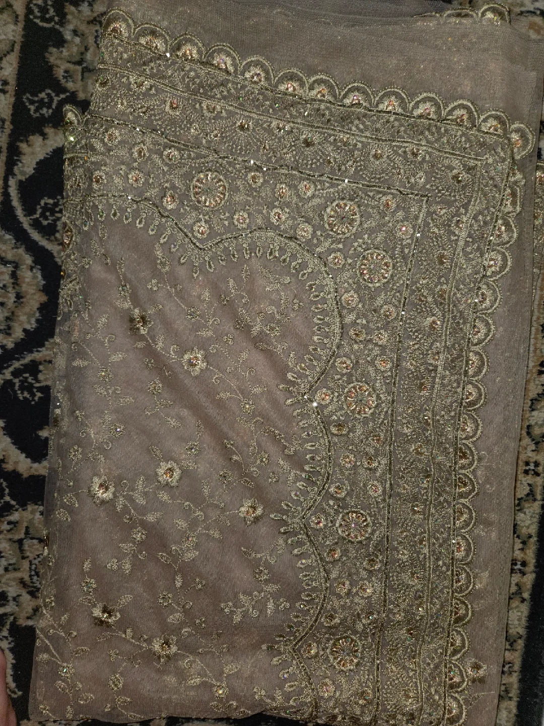 Elegant Golden Embroidered Saree - Party/Wedding Wear image indicator(4)