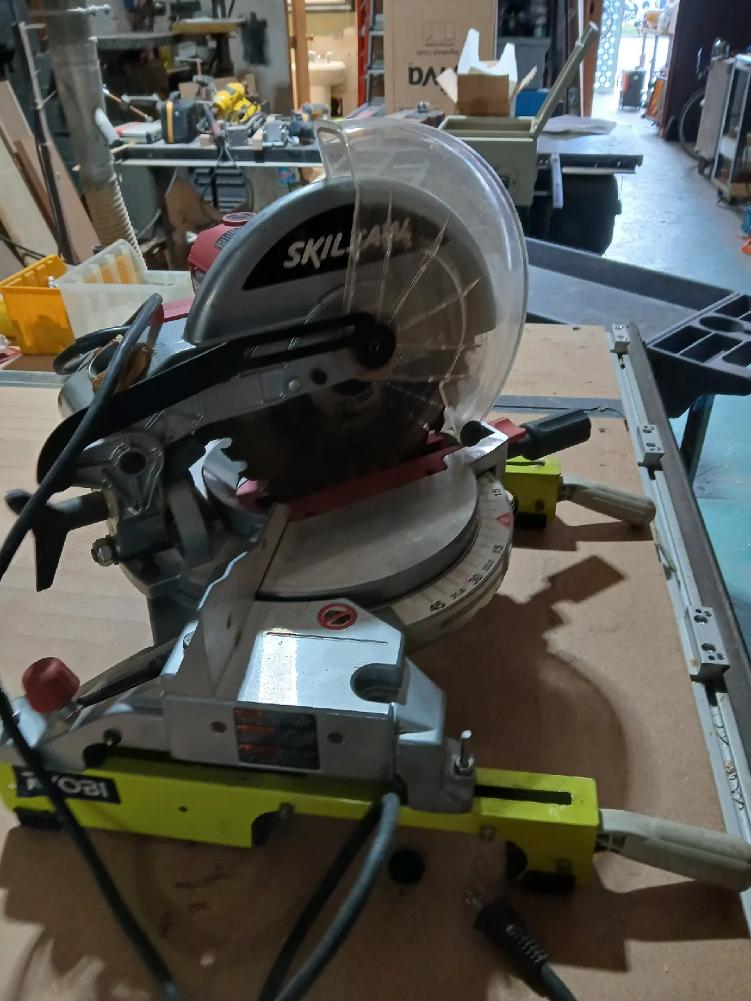 Skilsaw 3316 Compound Miter Saw image indicator(5)