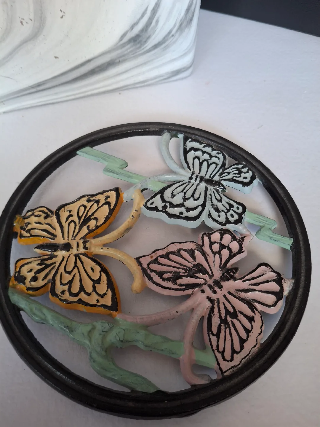 Butterfly Metal Trivet image indicator(2)